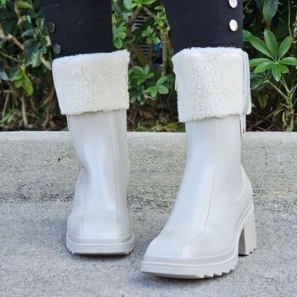 Women's Chunky Block Heel Ankle Boots Gray Color - Picture 4 of 5